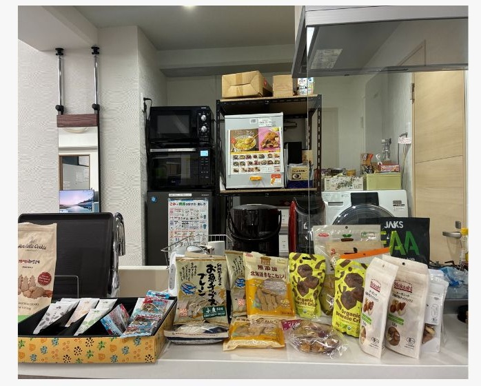 仙波尚展代表の差し入れ